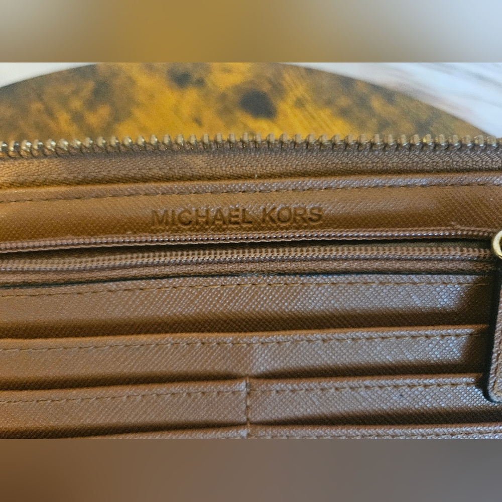 Michael Kors Blue & Tan Zip-Around Continental Wallet - Picture 5 of 9